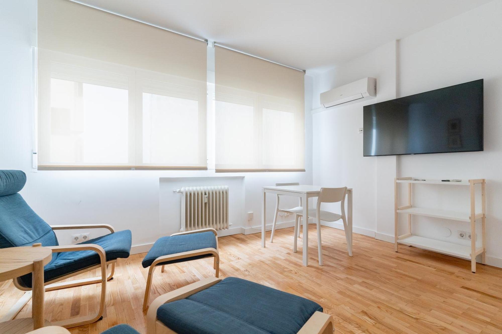 Cozy And Bright-1Bedroom 1Bathroom-Las Letras Madrid Exterior foto