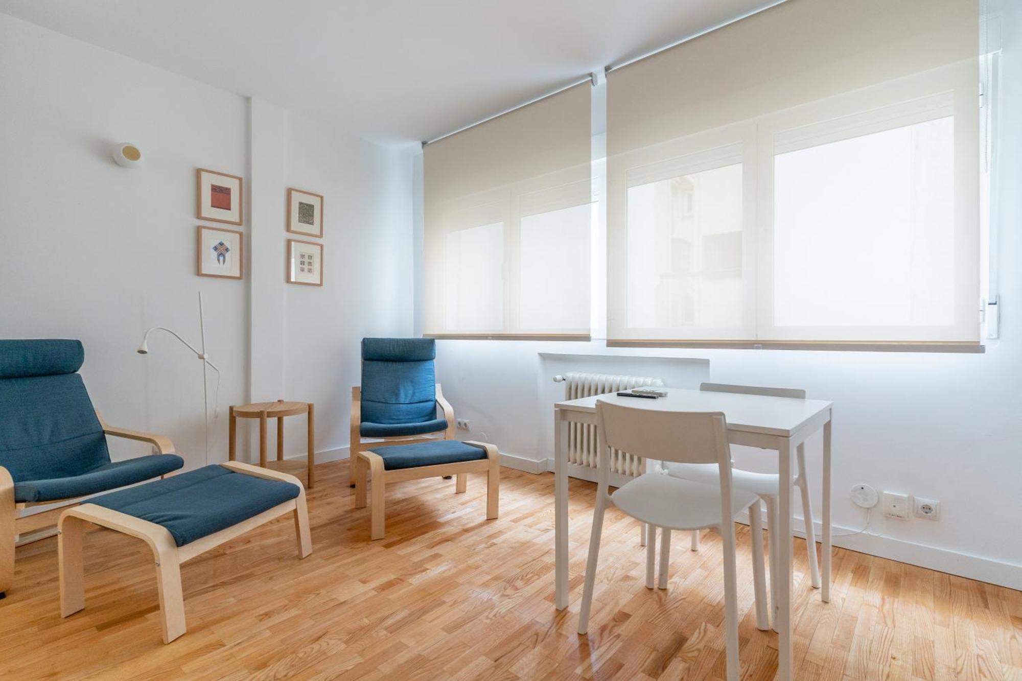 Cozy And Bright-1Bedroom 1Bathroom-Las Letras Madrid Exterior foto